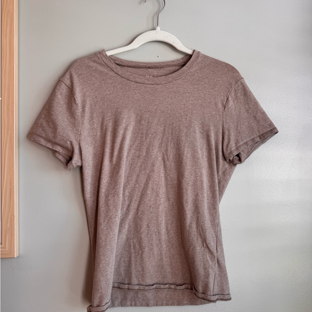 Abercrombie & Fitch brown baby tee